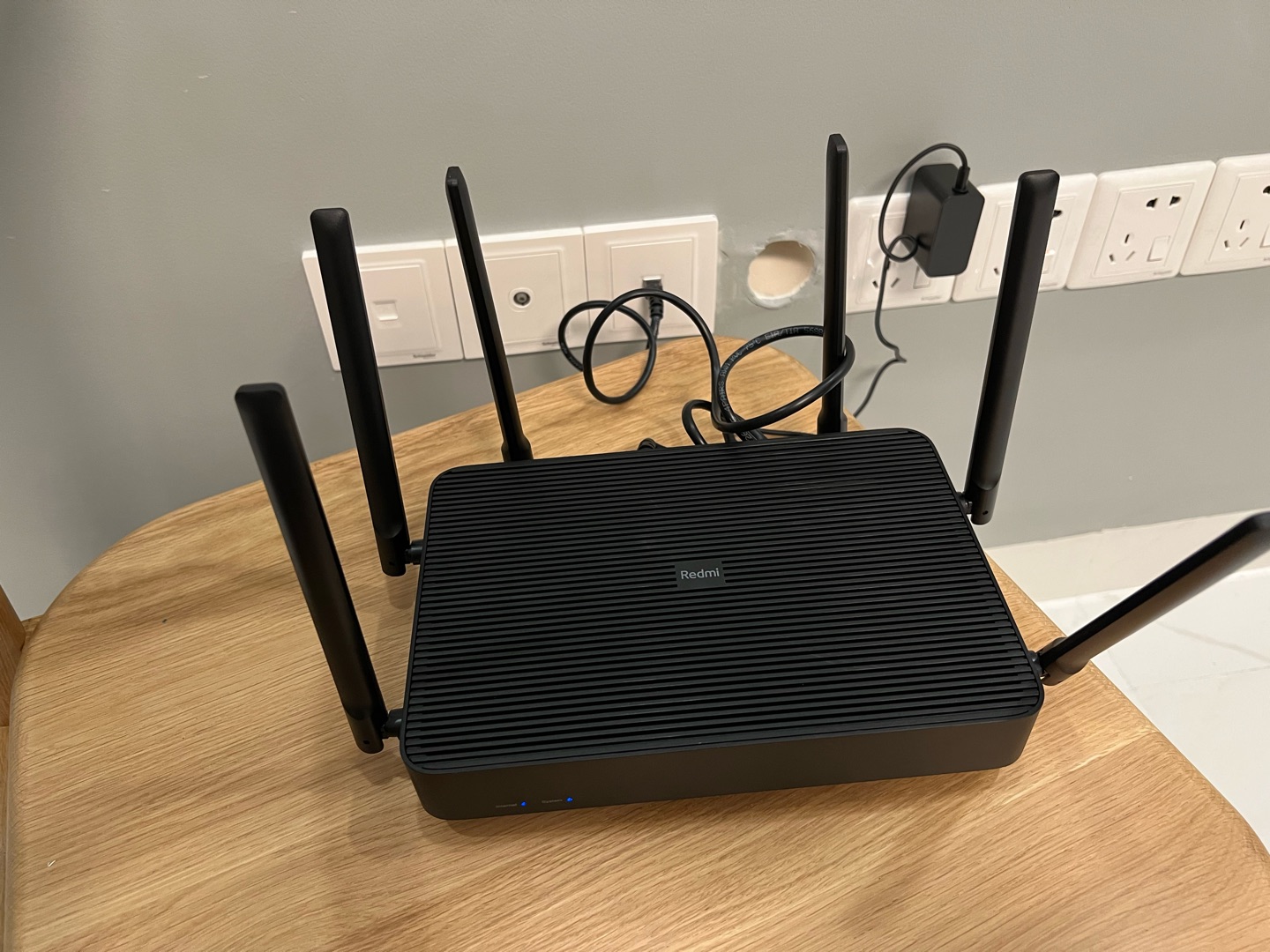 Redmi電競(jìng)路由器AX5400 性價(jià)比與性能的雙重突破